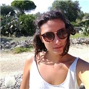 Studentessa di Biologia impartisce ripetizioni a ragazzi di scuole elementari, medie e superiori